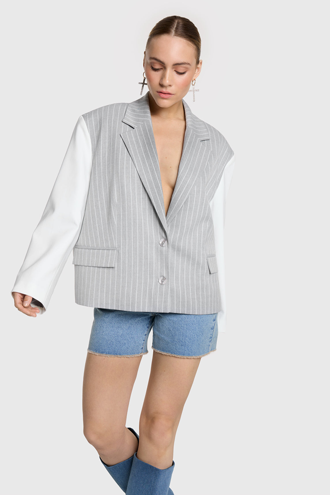 Alix Blazer