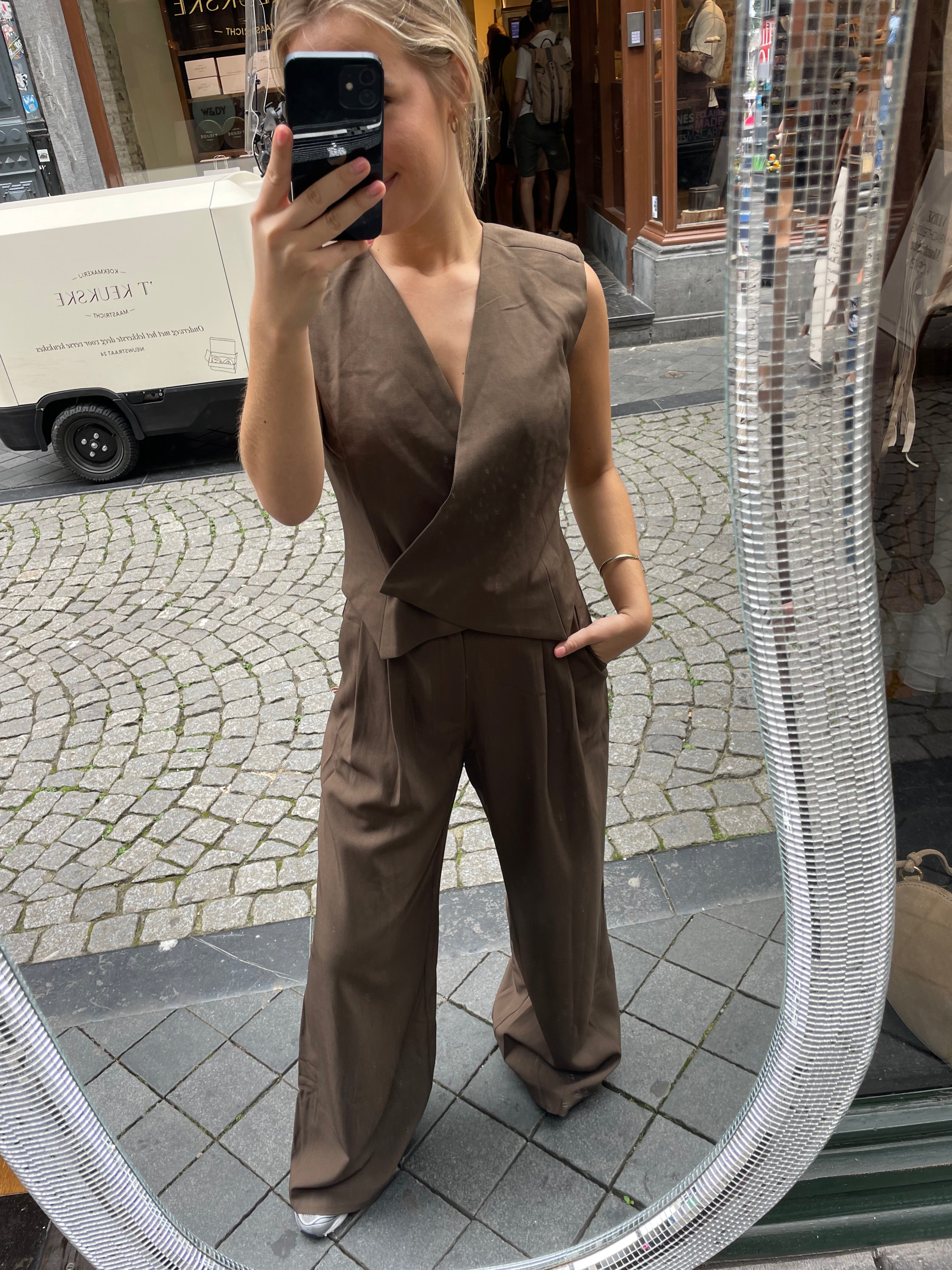 Pre order broek Bente