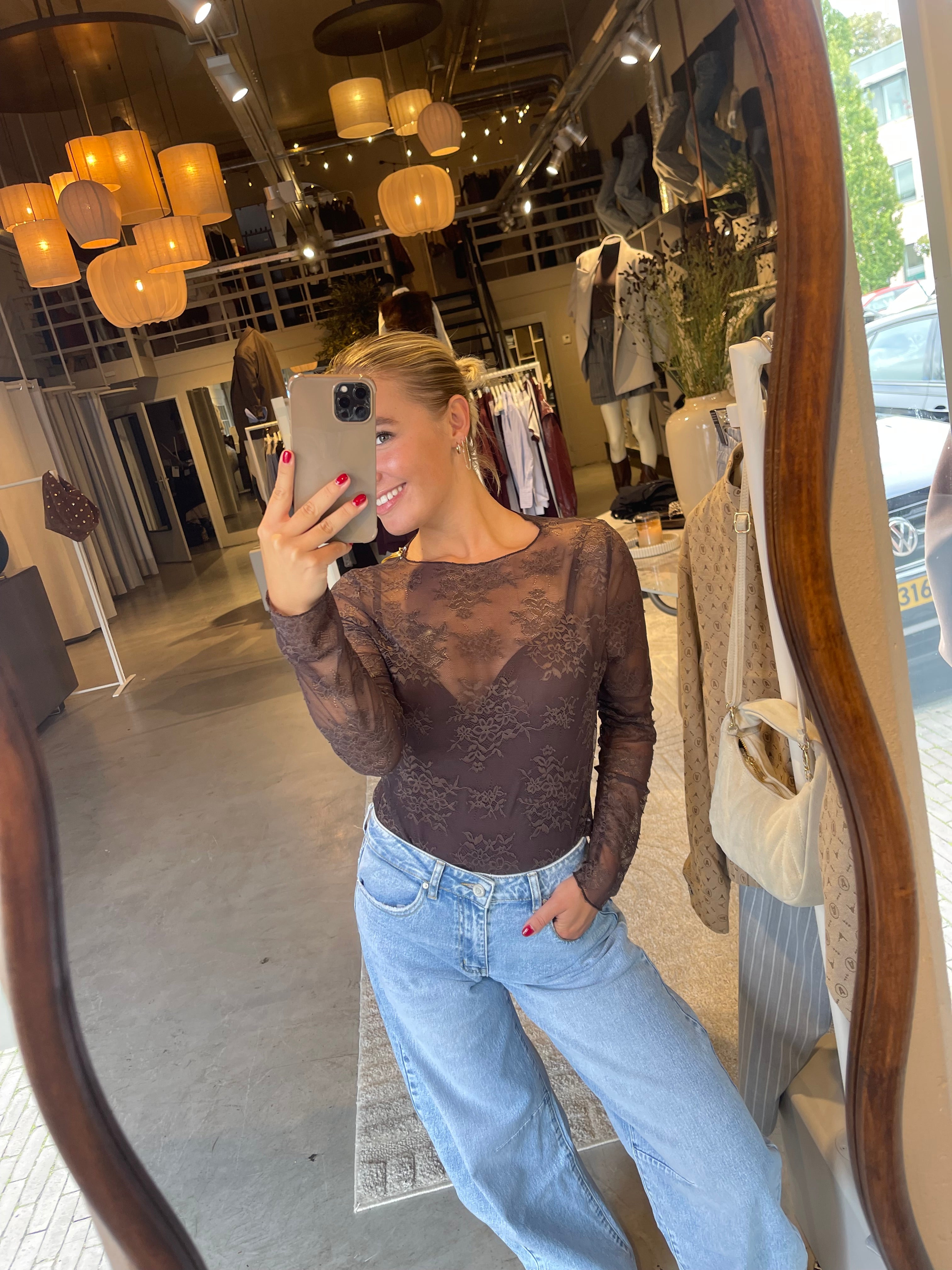 Lace Top Robin